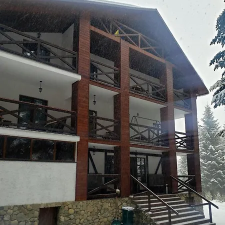 Fortetsya فندق 4*